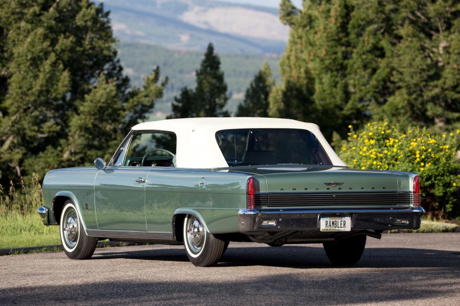  Rambler Ambassador 990 Convertible 1965 года  (фото 12 из 31)